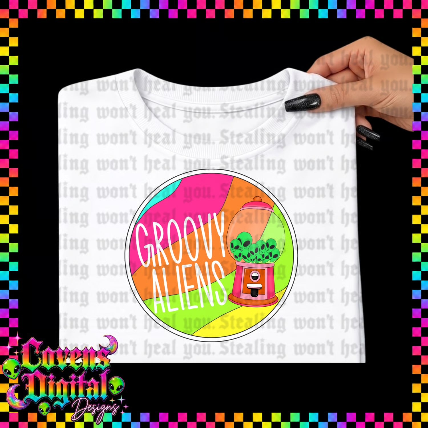 Groovy Aliens | PNG